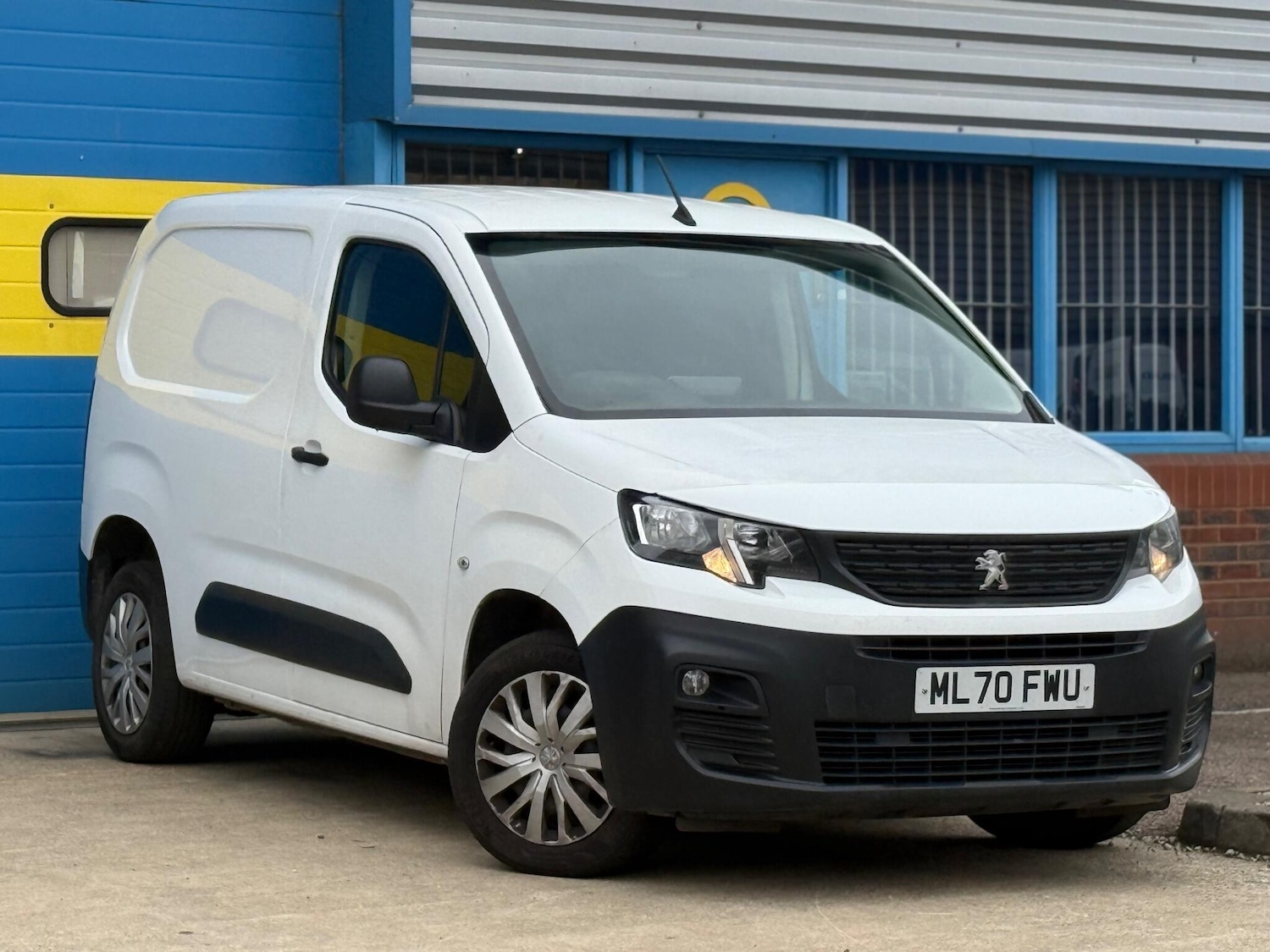 Used Peugeot Partner 2020 for sale - 76247367: Photo 72