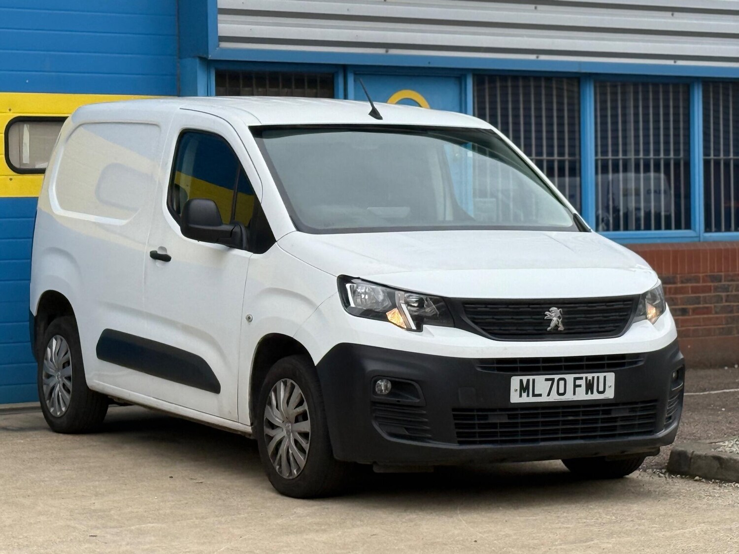 Used Peugeot Partner 2020 for sale - 76247367: Photo 75