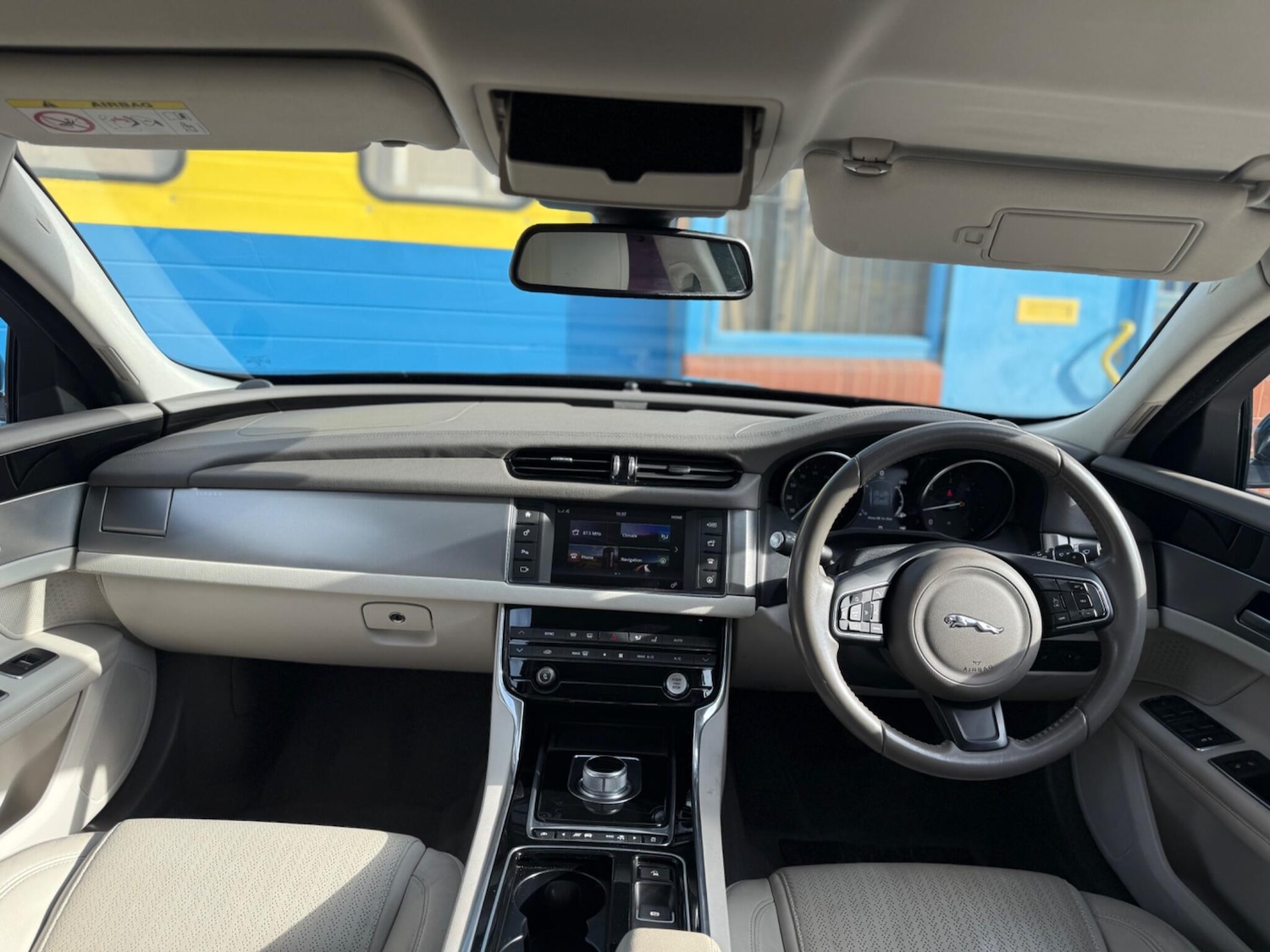 Vehicle 29