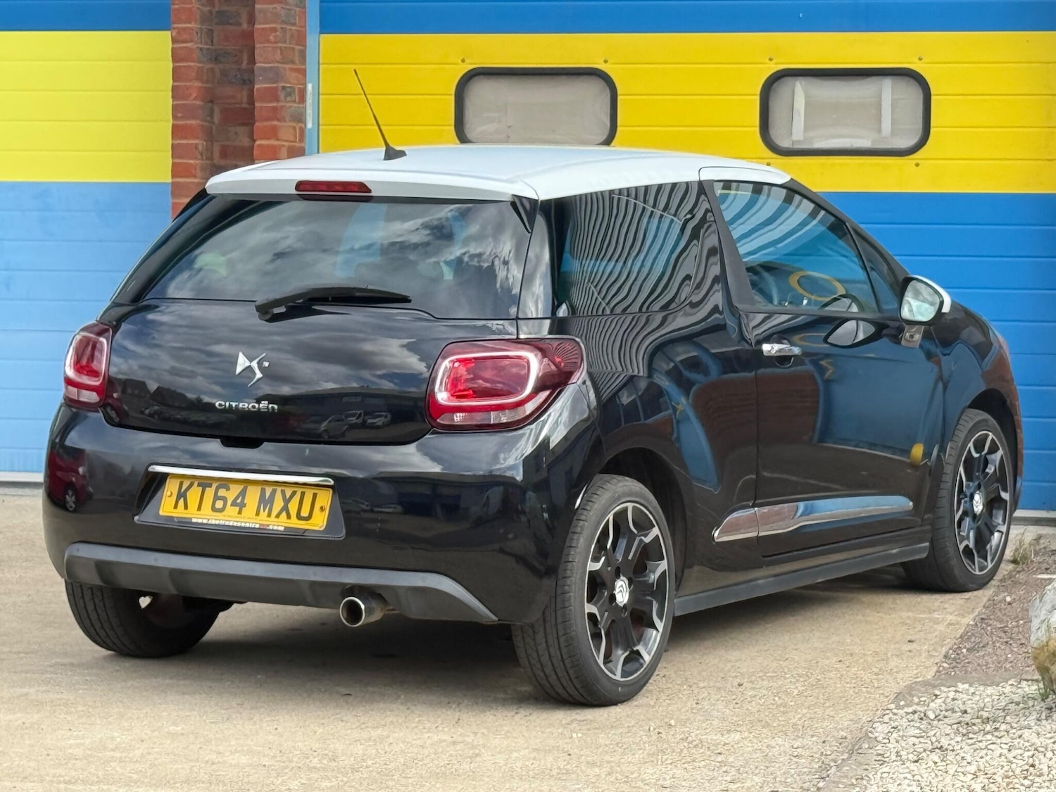 Vehicle 27