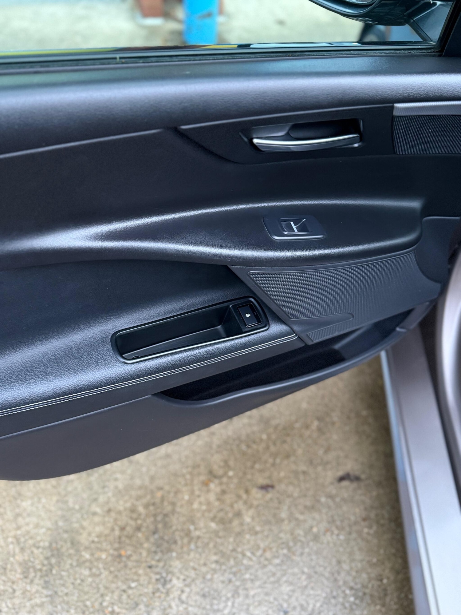 Used Jaguar XE 2016 for sale - 76991040: Photo 13