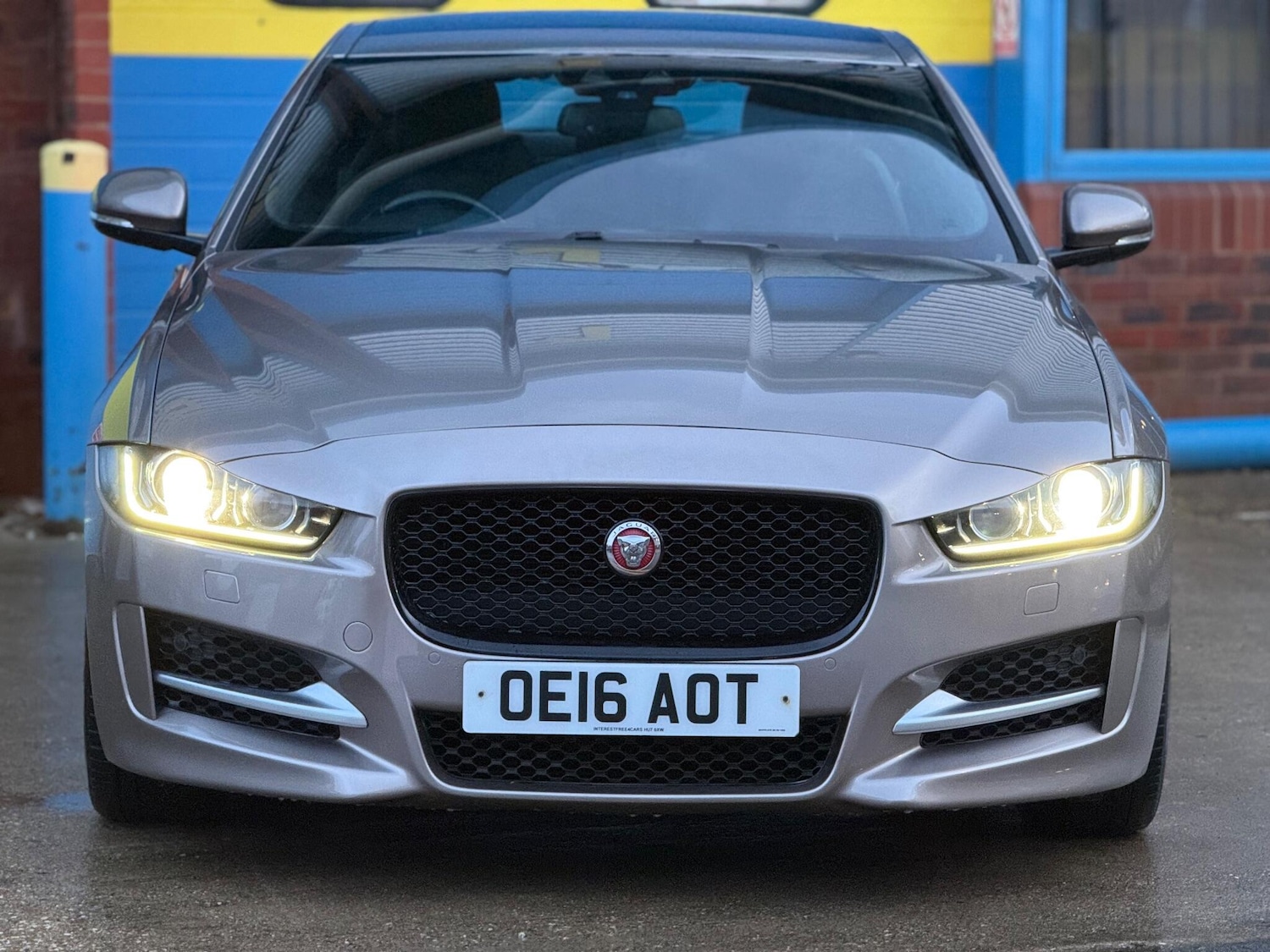 Used Jaguar XE 2016 for sale - 76991040: Photo 24