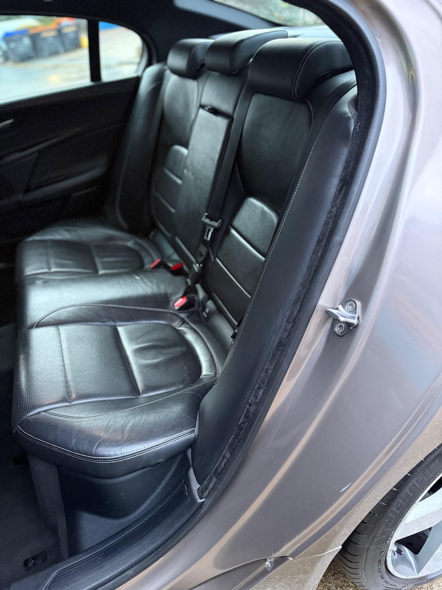 Used Jaguar XE 2016 for sale - 76991040: Photo 31