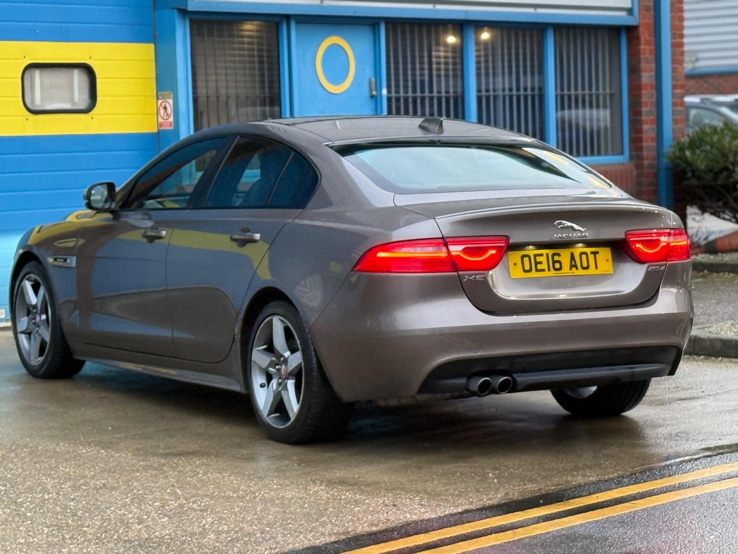 Used Jaguar XE 2016 for sale - 76991040: Photo 50