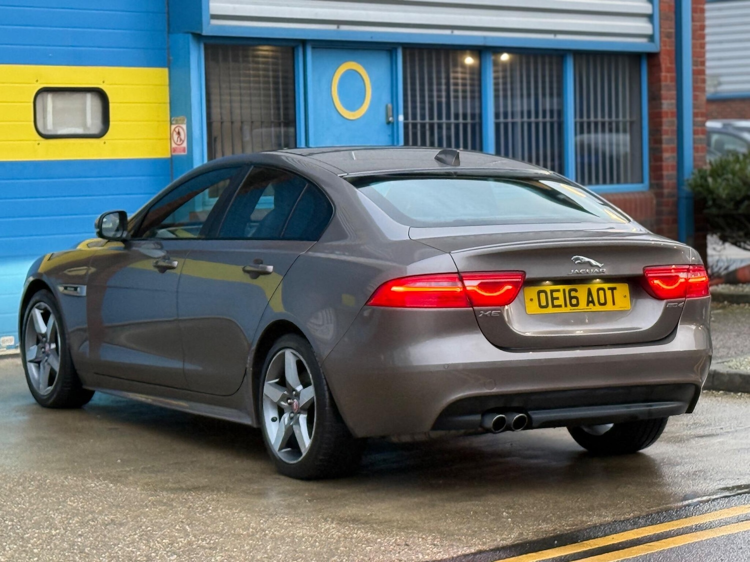 Used Jaguar XE 2016 for sale - 76991040: Photo 64