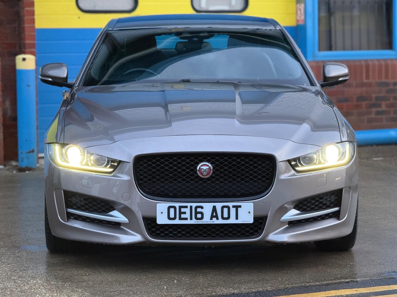 Used Jaguar XE 2016 for sale - 76991040: Photo 74