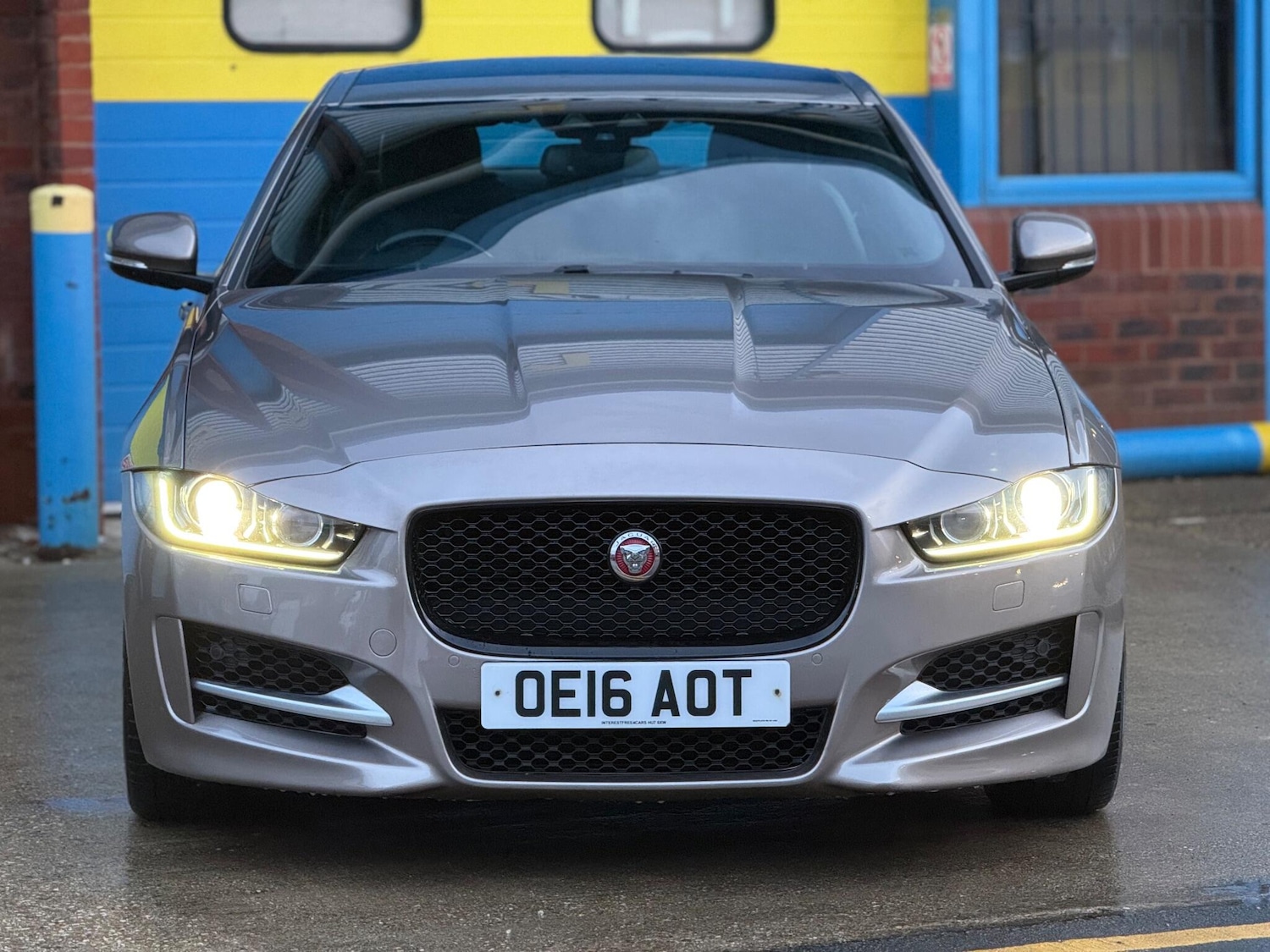 Used Jaguar XE 2016 for sale - 76991040: Photo 75