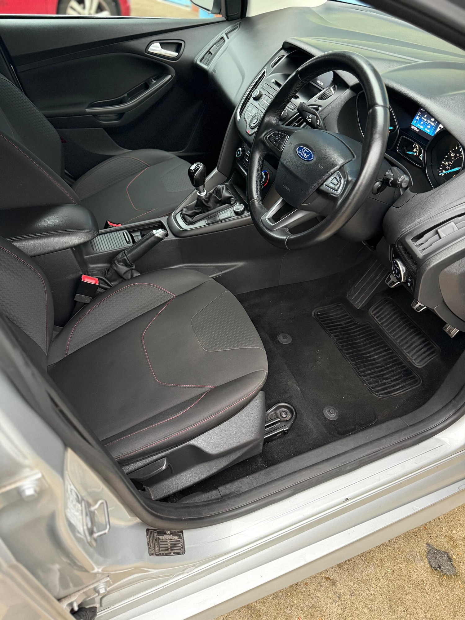 Used Ford Focus 2015 for sale - 76992313: Photo 19