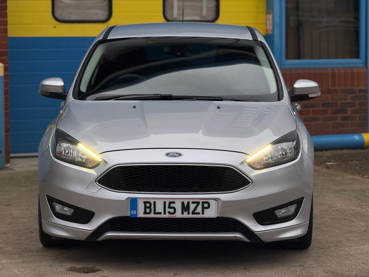 Used Ford Focus 2015 for sale - 76992313: Photo 3