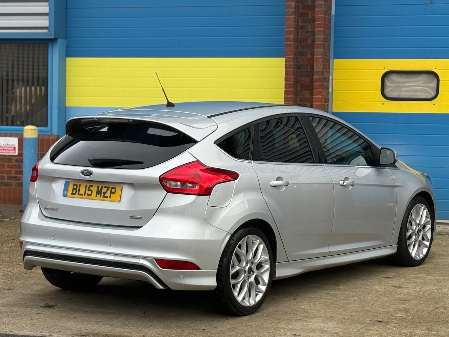 Used Ford Focus 2015 for sale - 76992313: Photo 5