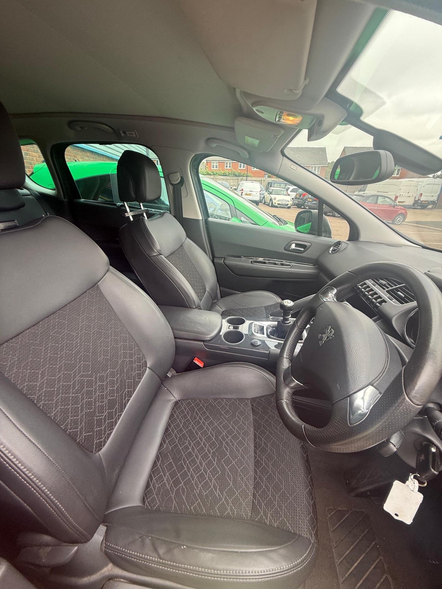 Used Peugeot 3008 2014 for sale - 76988035: Photo 23