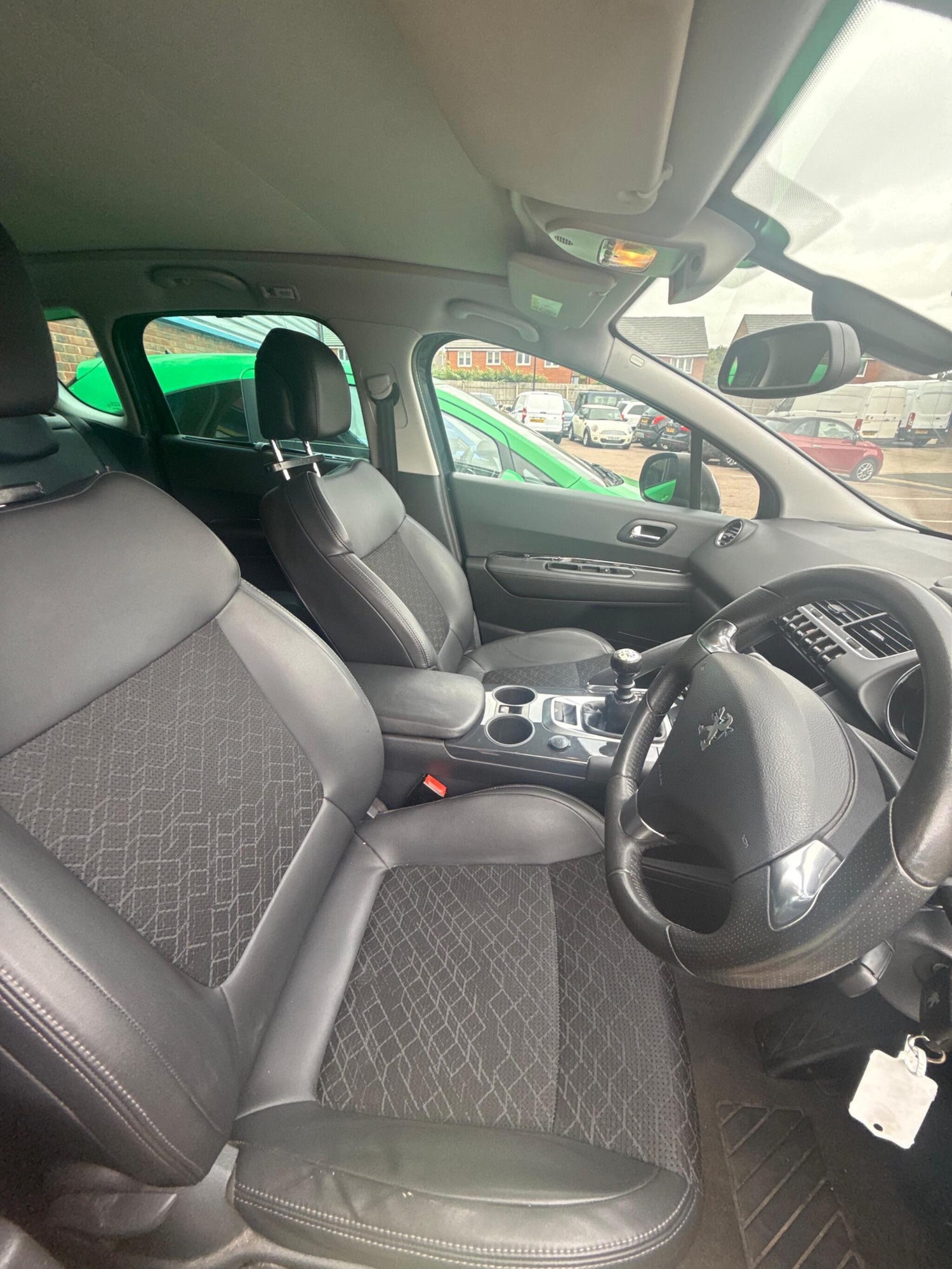 Used Peugeot 3008 2014 for sale - 76988035: Photo 77