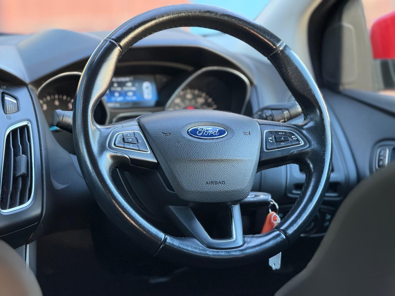 Used Ford Focus 2015 for sale - 76936092: Photo 13