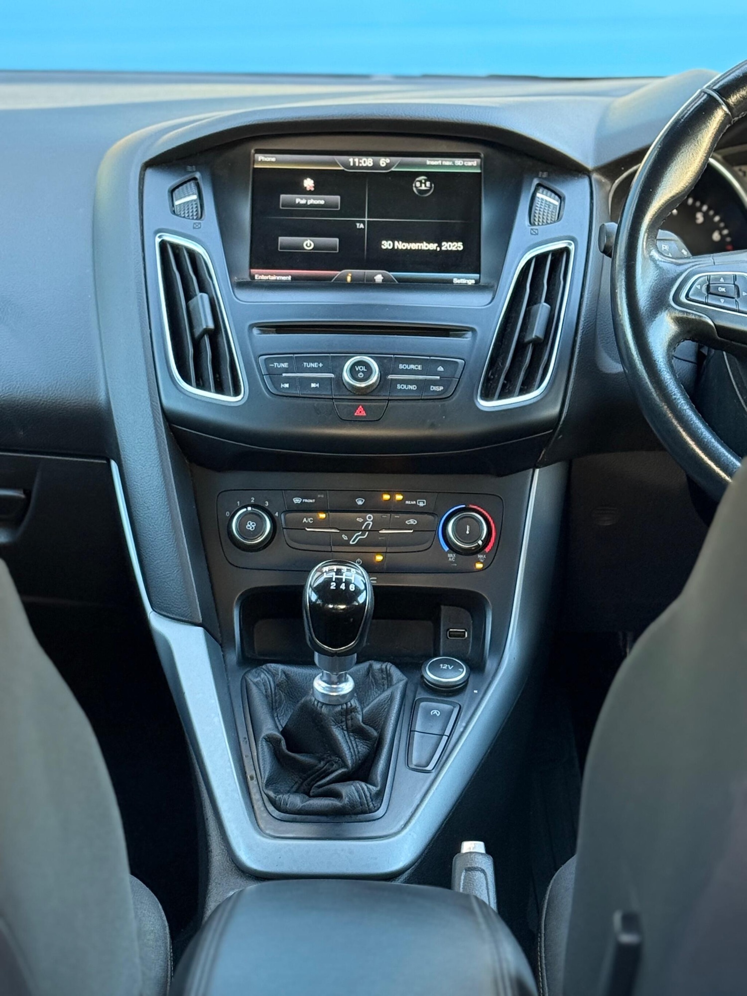 Used Ford Focus 2015 for sale - 76936092: Photo 16