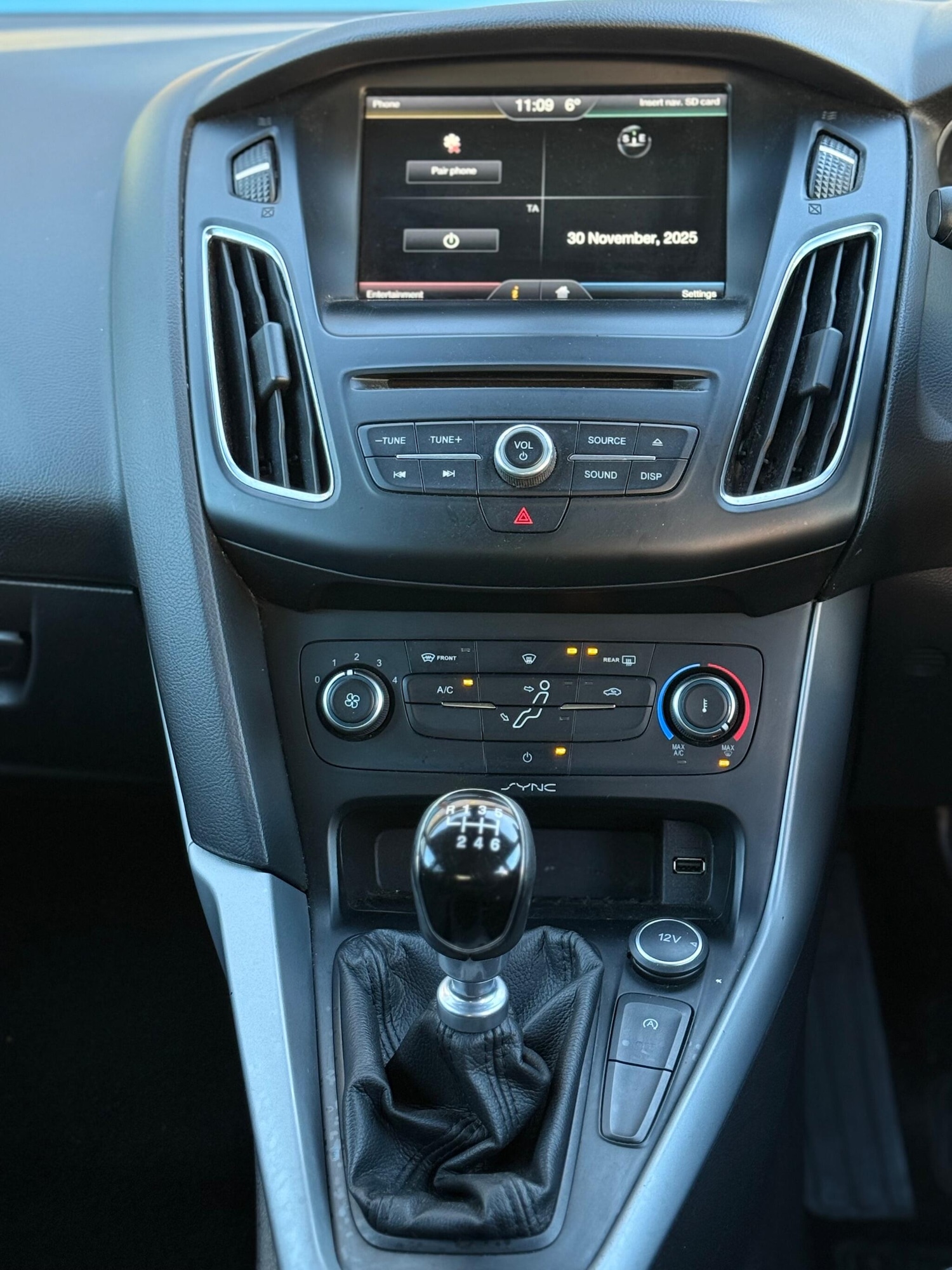 Used Ford Focus 2015 for sale - 76936092: Photo 20