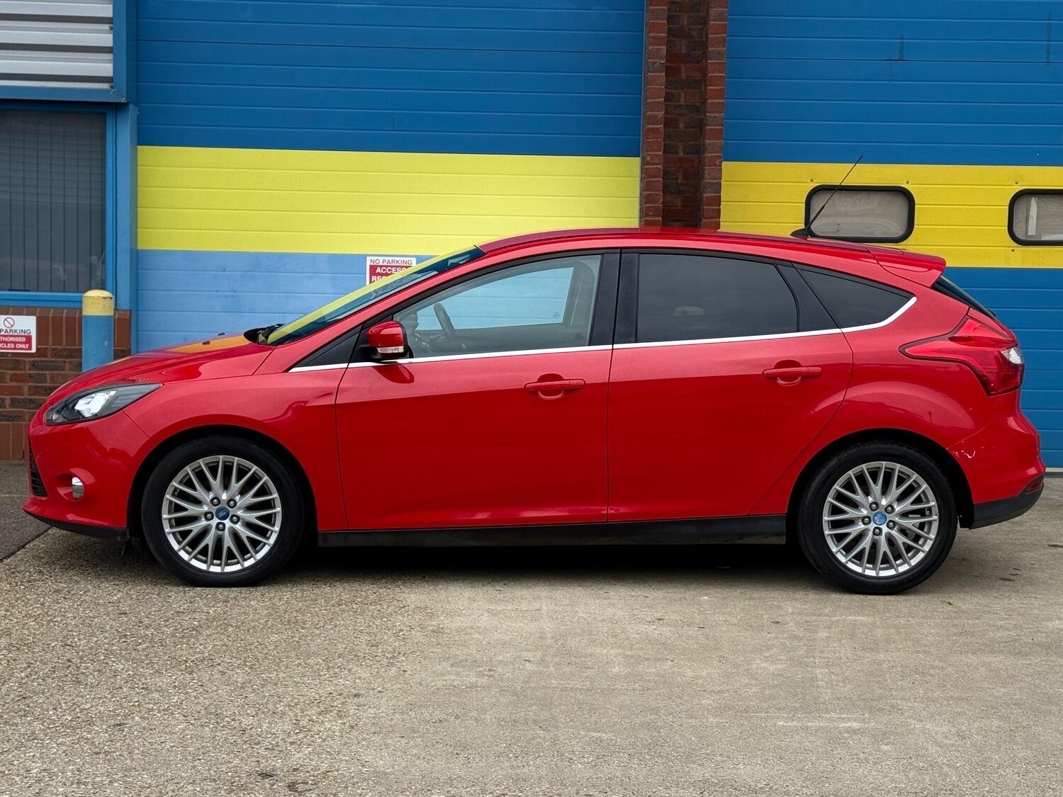 Used Ford Focus 2013 for sale - 76620248: Photo 25