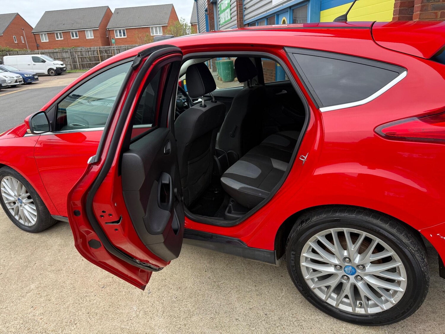 Used Ford Focus 2013 for sale - 76620248: Photo 32