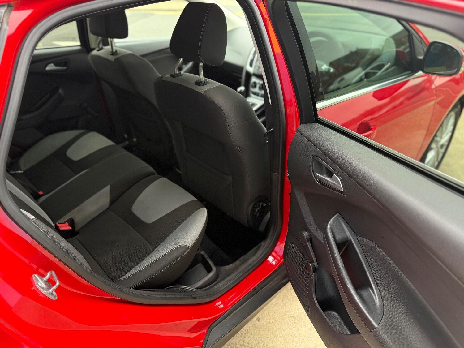 Used Ford Focus 2013 for sale - 76620248: Photo 47