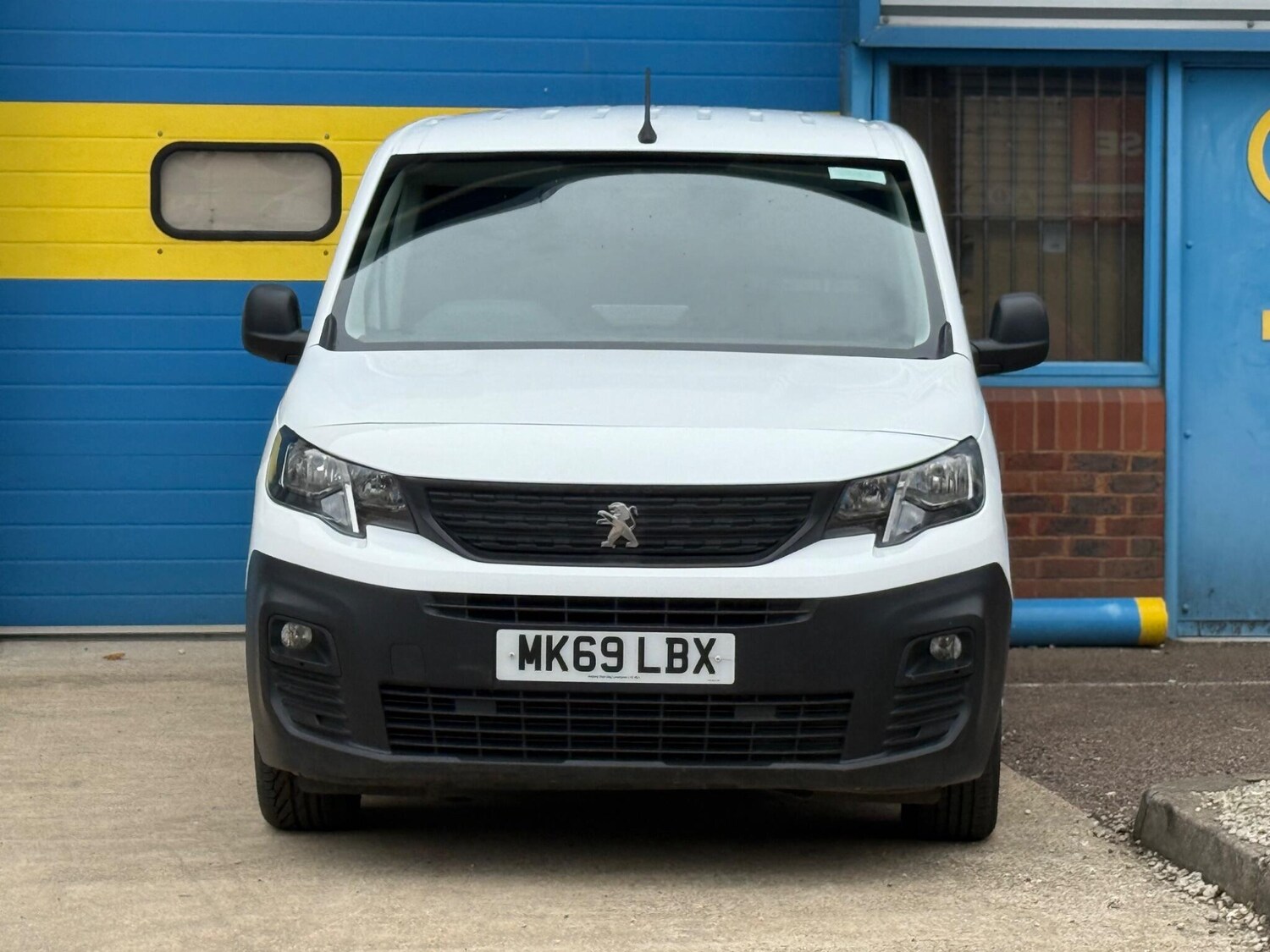 Vehicle 47
