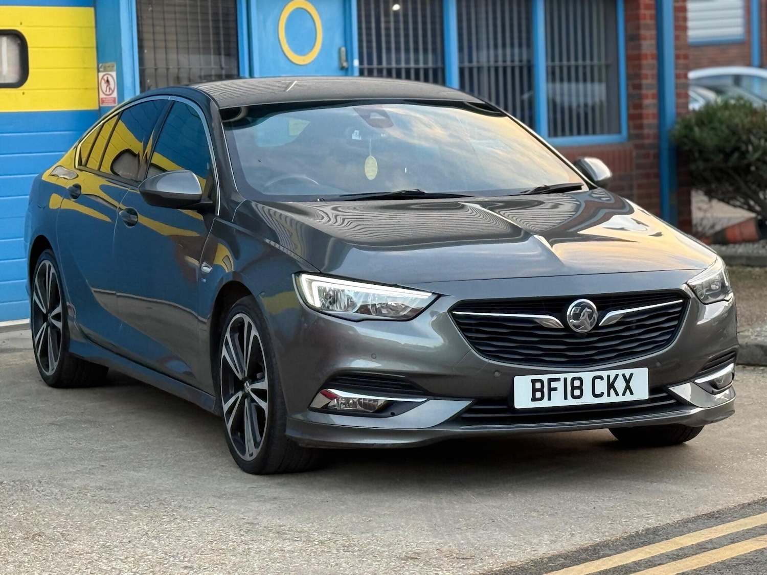 Used Vauxhall Insignia 2018 for sale - 76701676: Photo 12