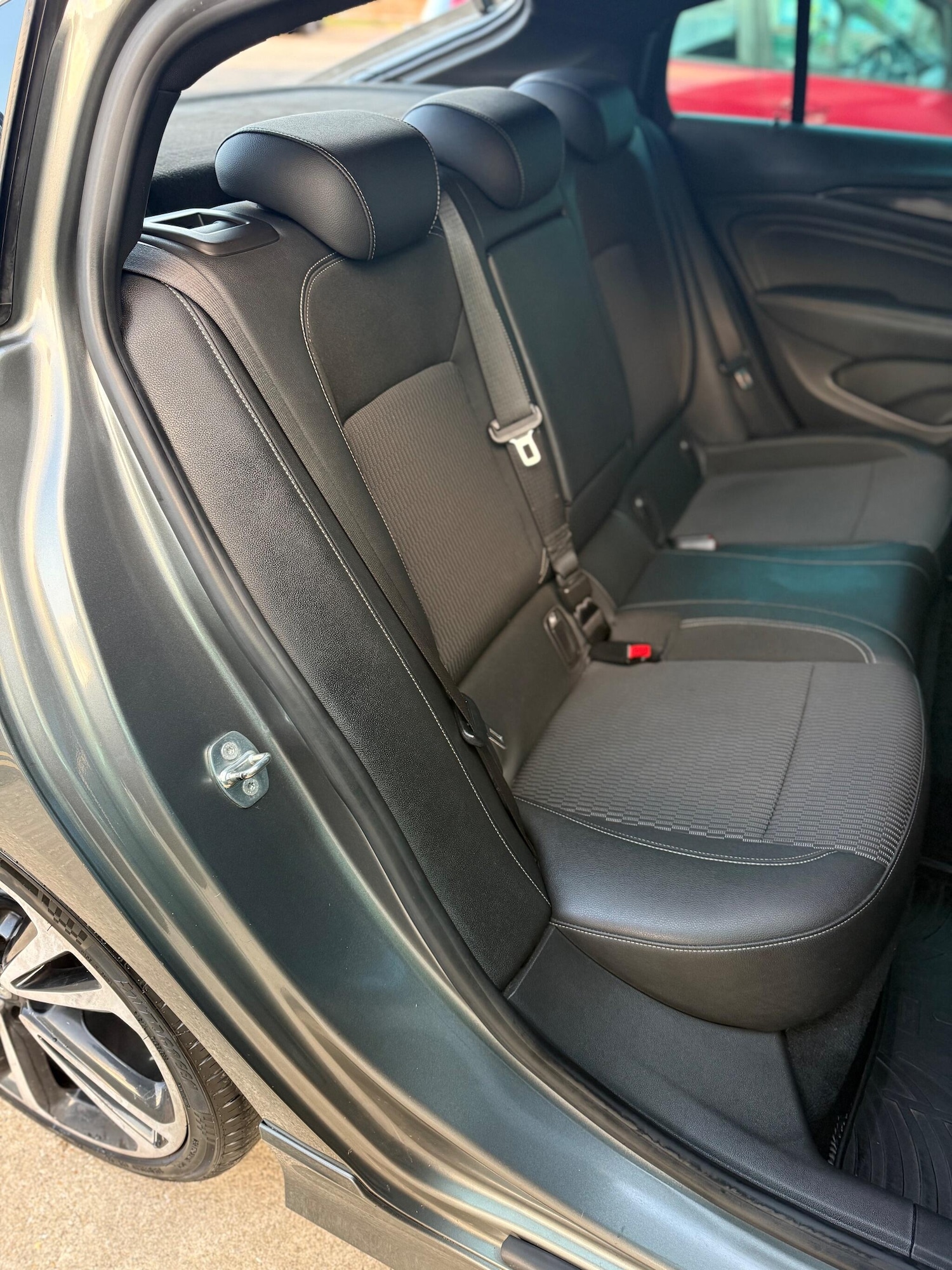 Used Vauxhall Insignia 2018 for sale - 76701676: Photo 20