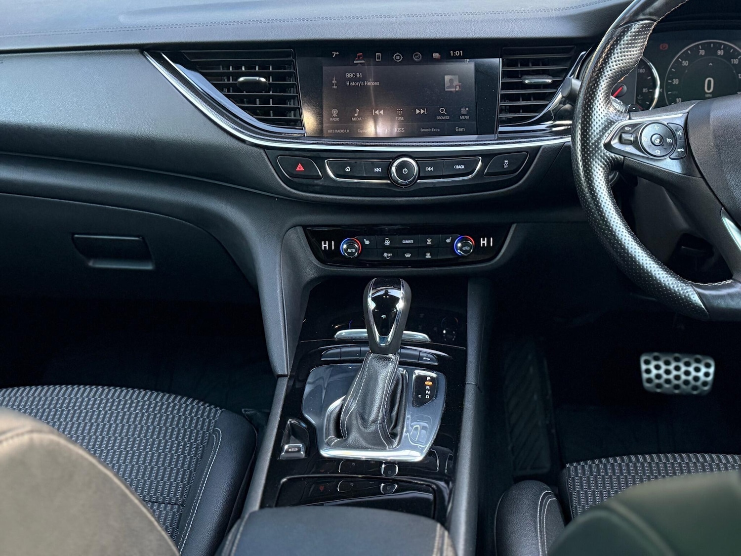 Used Vauxhall Insignia 2018 for sale - 76701676: Photo 25