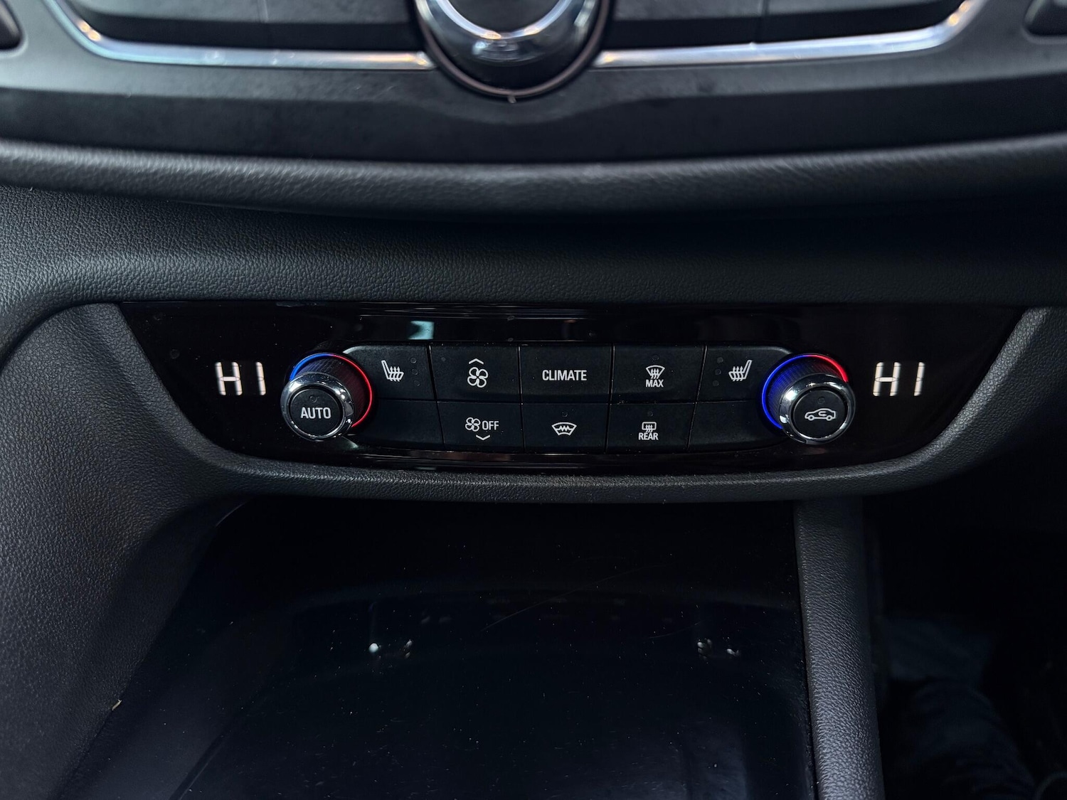 Used Vauxhall Insignia 2018 for sale - 76701676: Photo 27