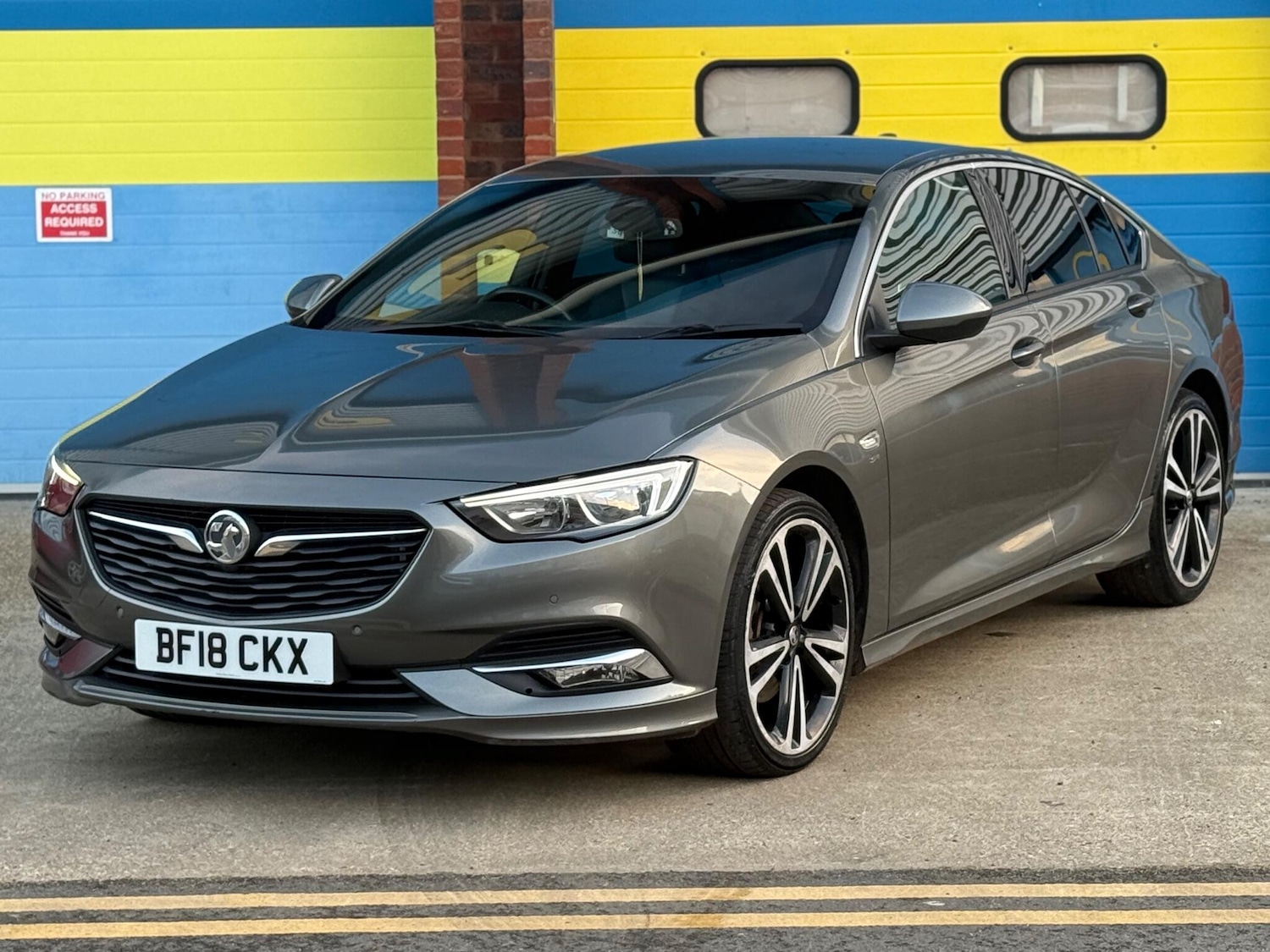 Used Vauxhall Insignia 2018 for sale - 76701676: Photo 34
