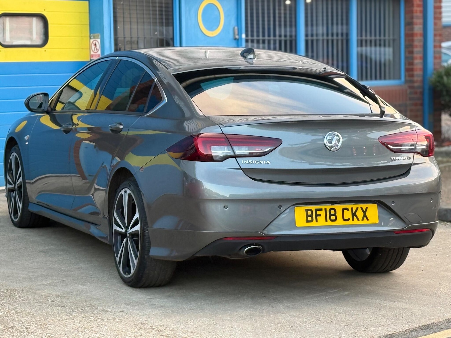 Used Vauxhall Insignia 2018 for sale - 76701676: Photo 37