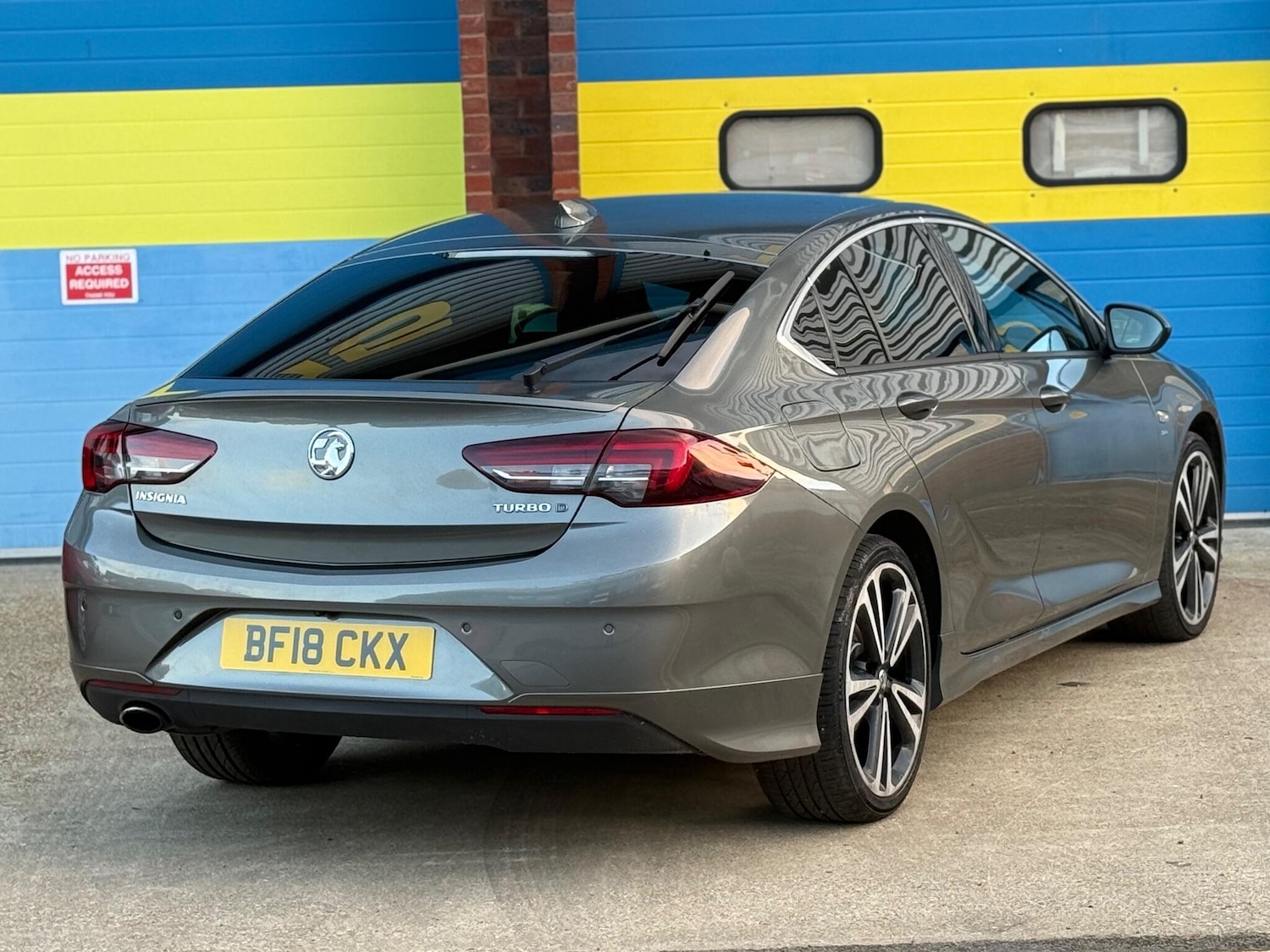 Used Vauxhall Insignia 2018 for sale - 76701676: Photo 74
