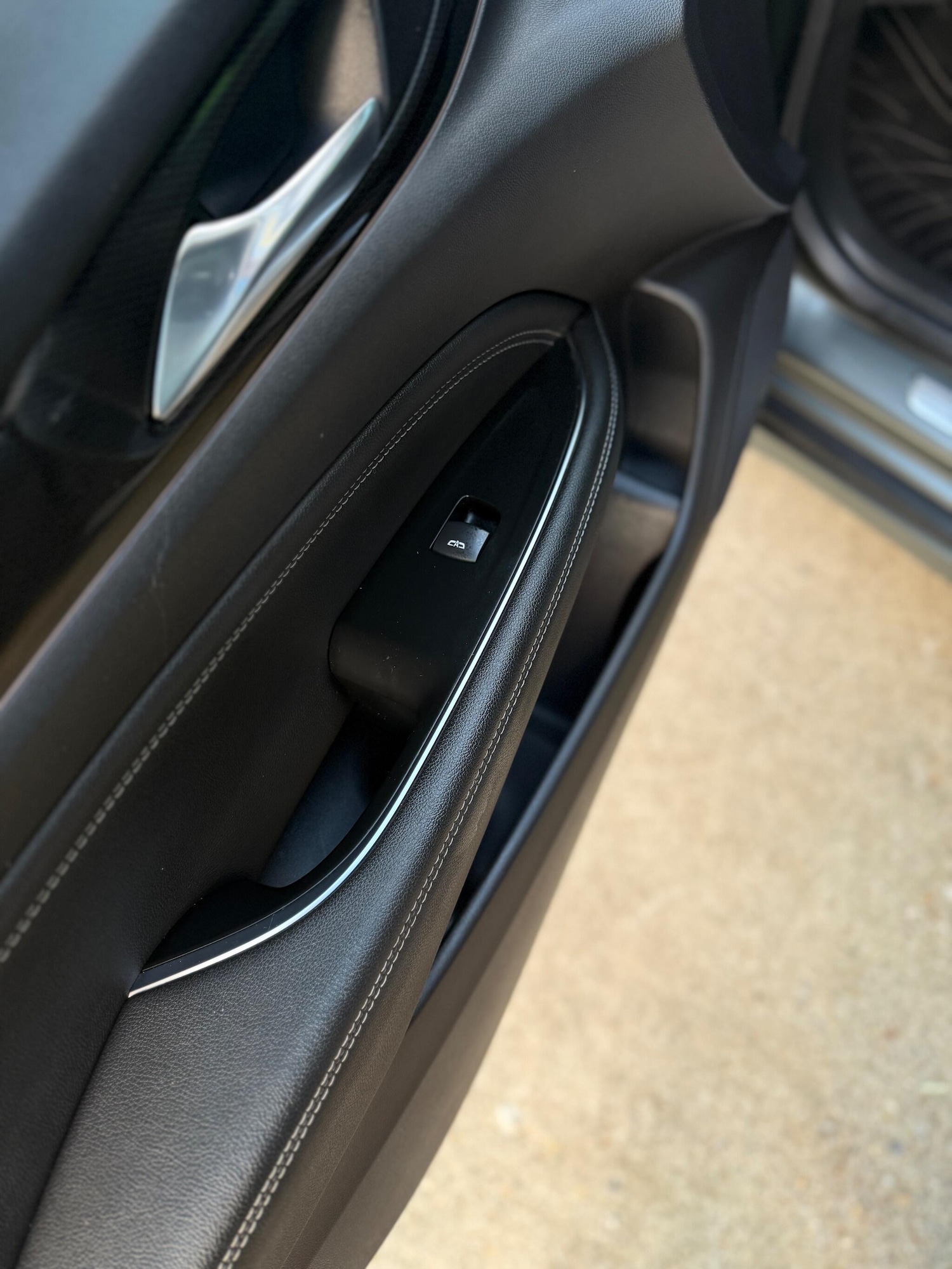 Used Vauxhall Insignia 2018 for sale - 76701676: Photo 9