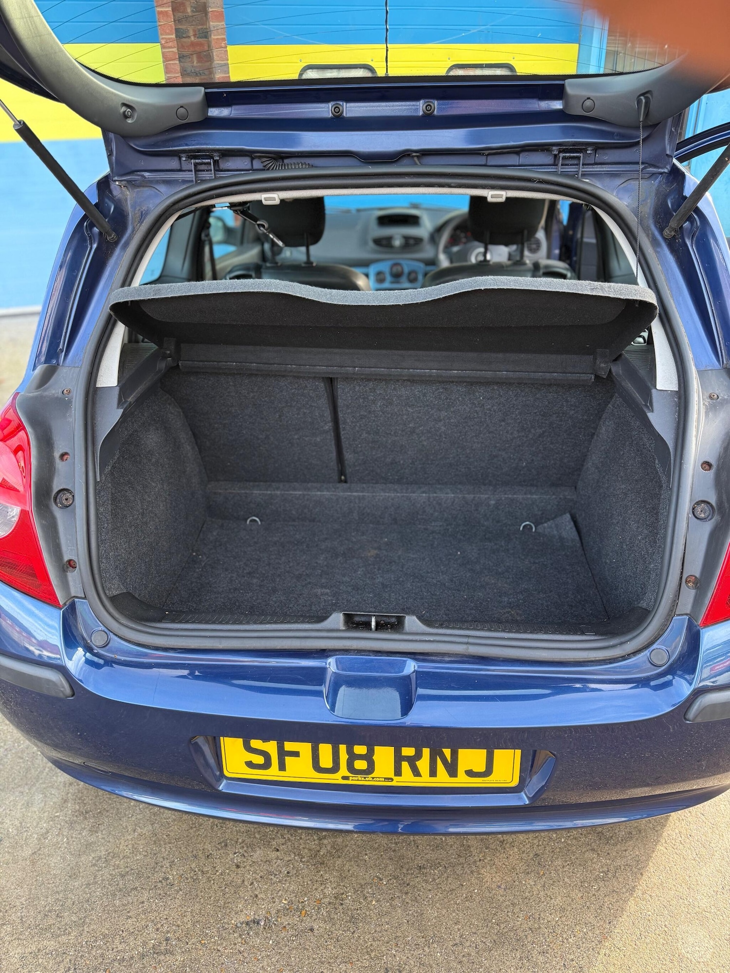 Used Renault Clio 2008 for sale - 76991458: Photo 19