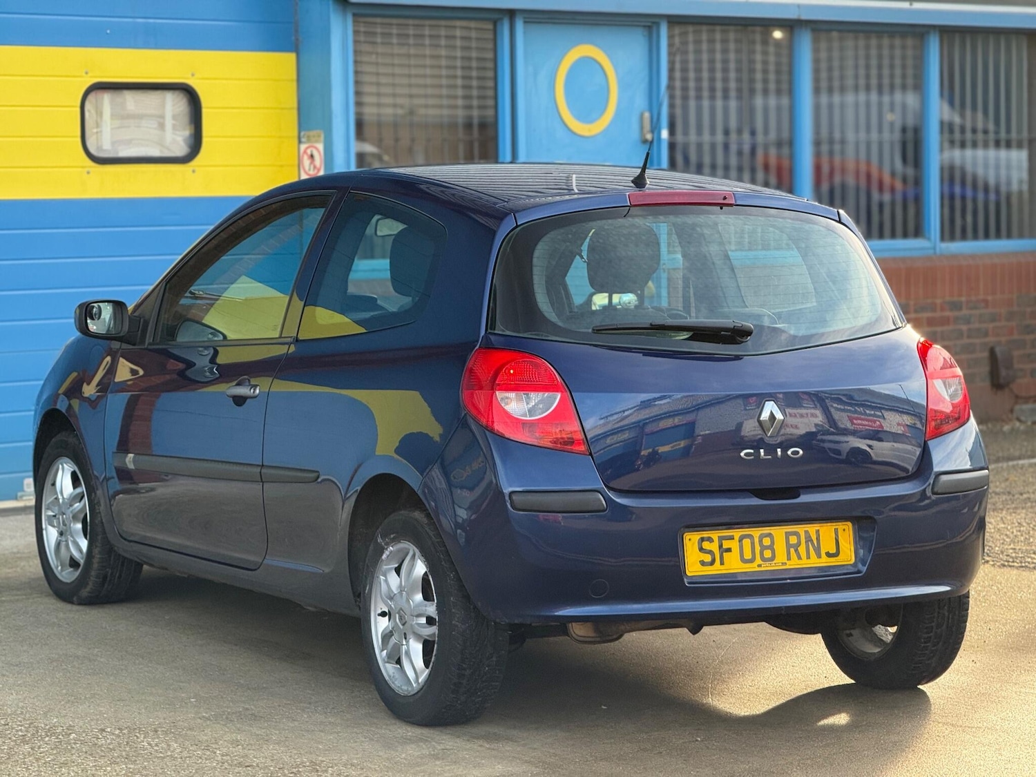 Used Renault Clio 2008 for sale - 76991458: Photo 27