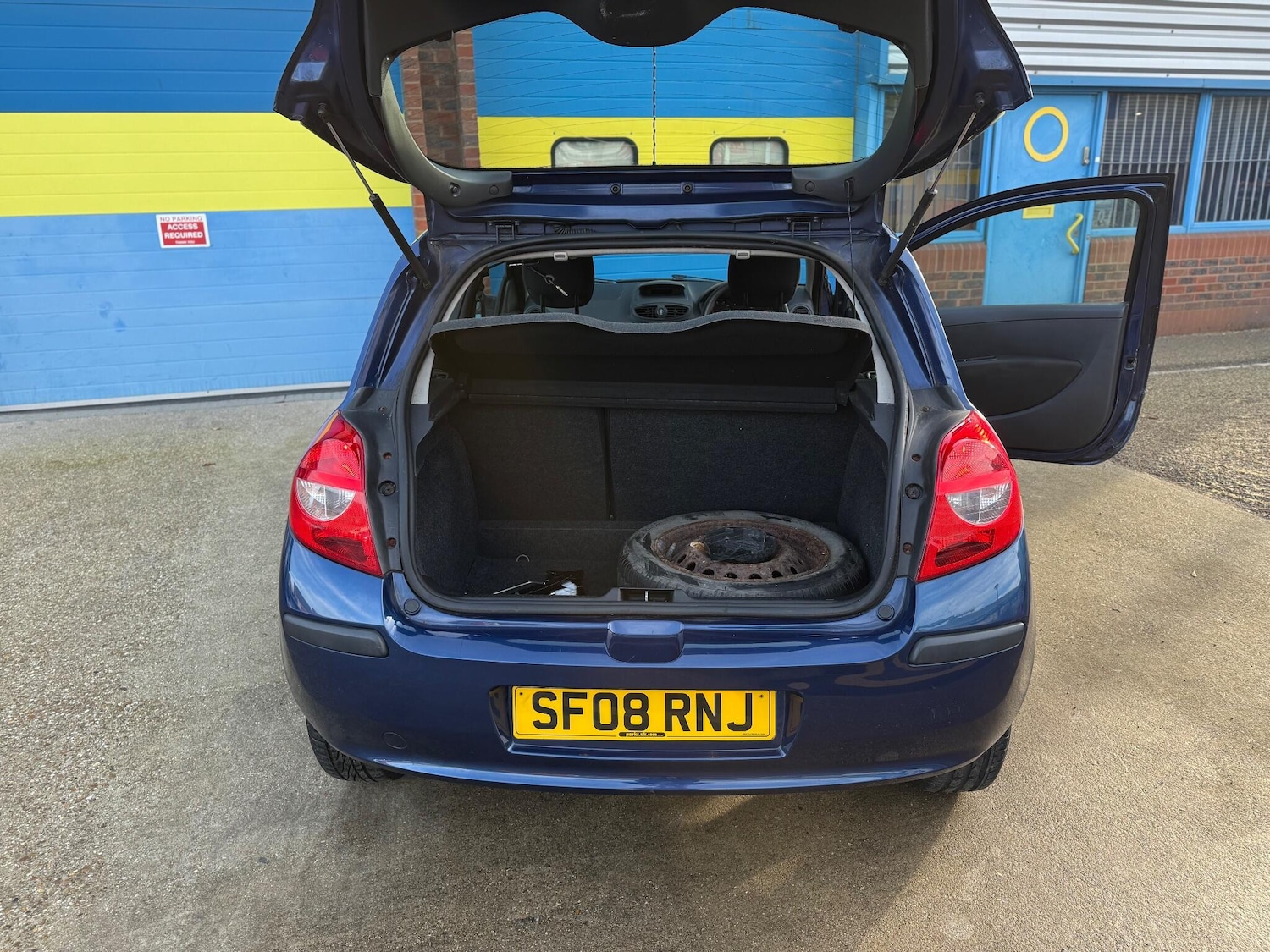Used Renault Clio 2008 for sale - 76991458: Photo 34