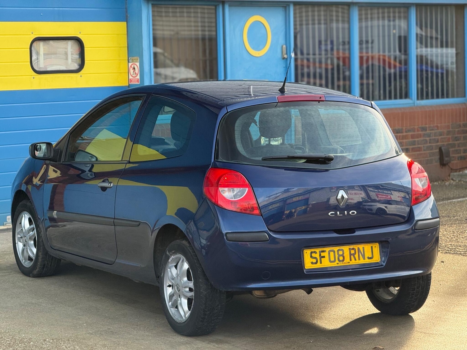 Used Renault Clio 2008 for sale - 76991458: Photo 46