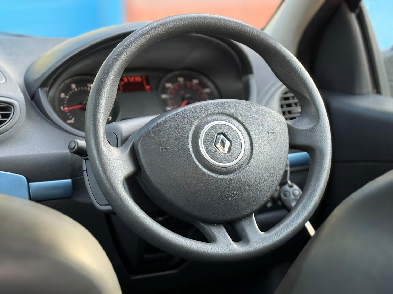 Used Renault Clio 2008 for sale - 76991458: Photo 5