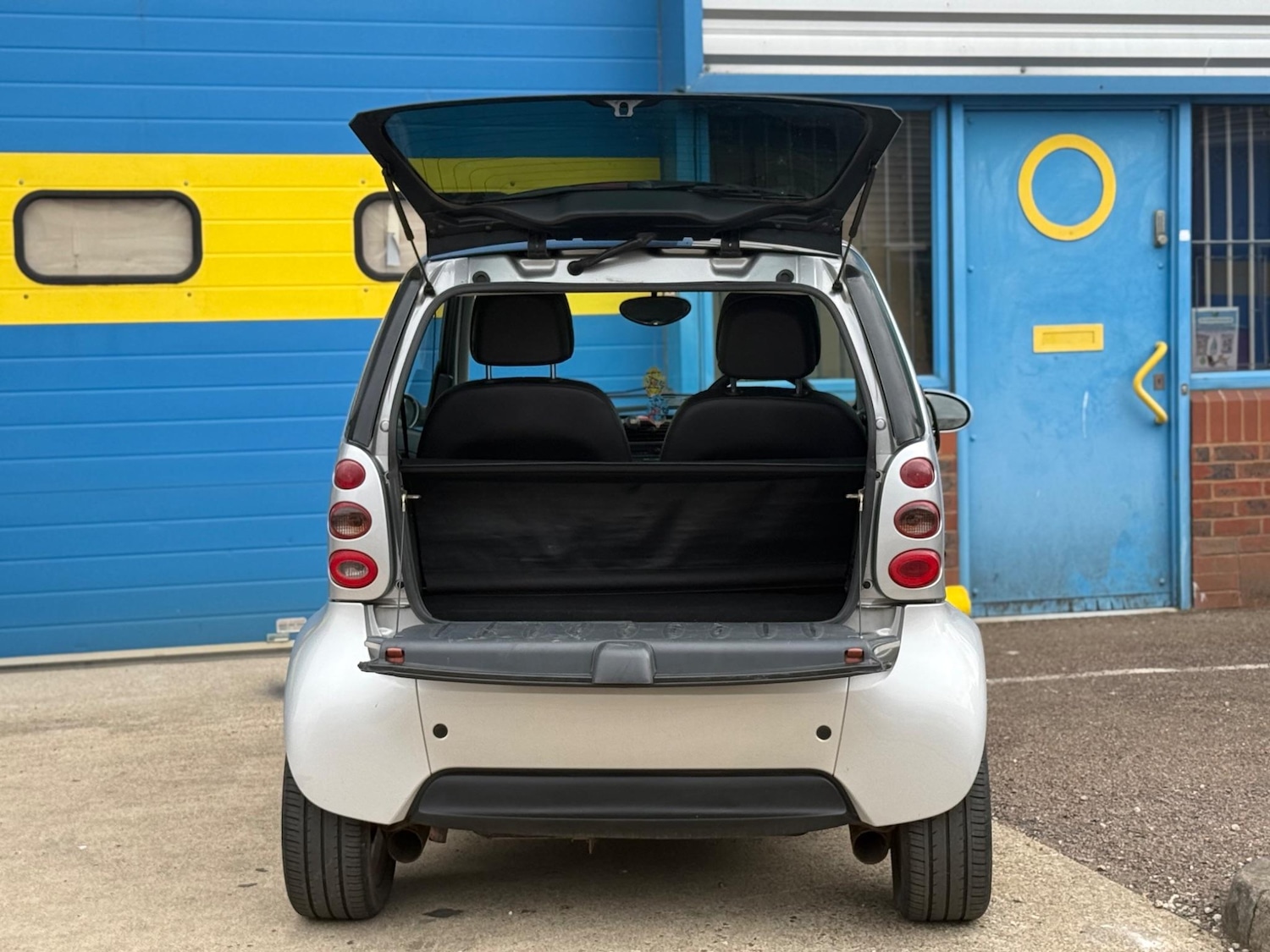 Vehicle 31