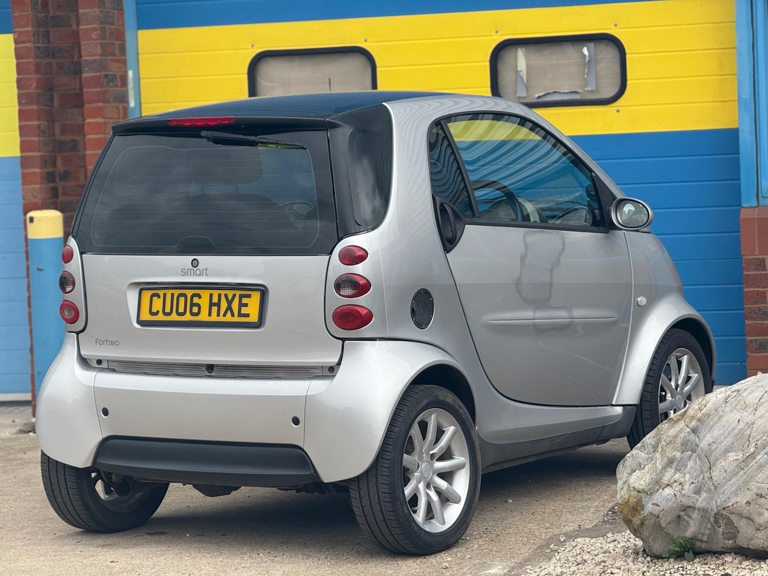 Vehicle 6