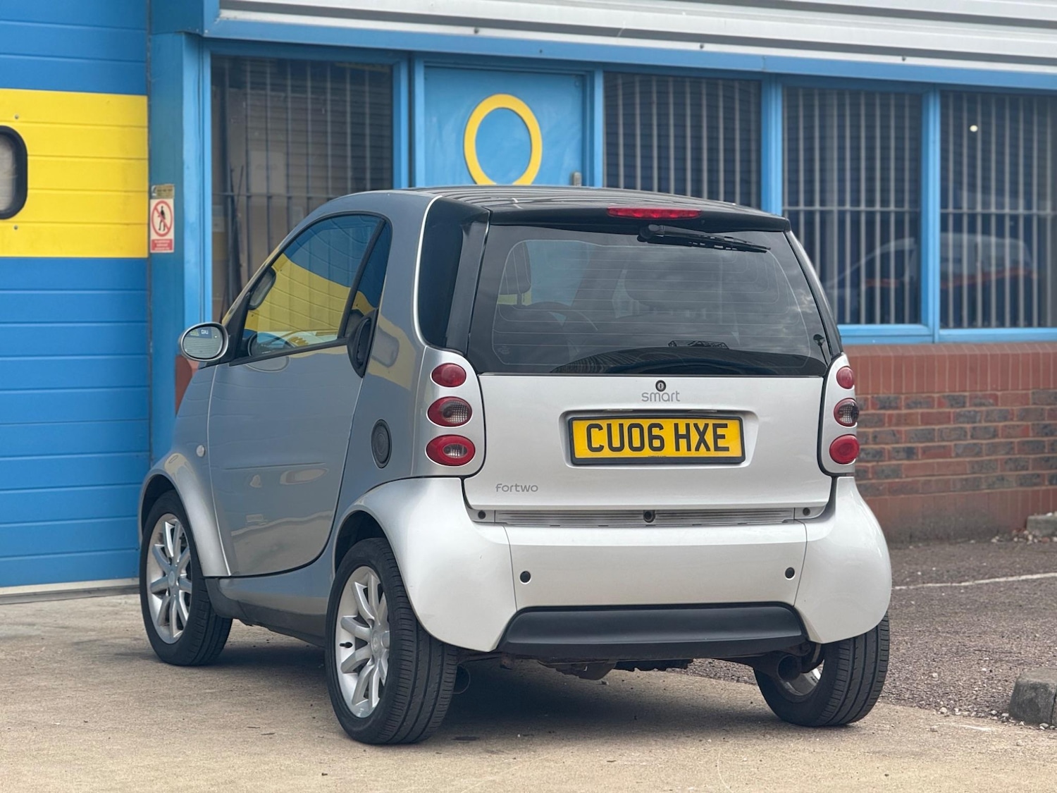 Vehicle 89