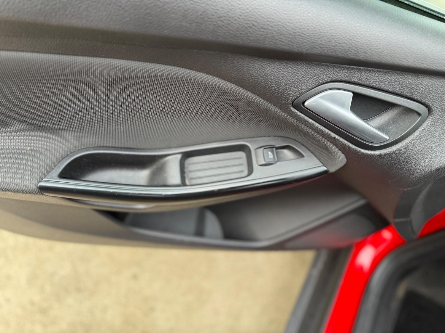 Used Ford Focus 2014 for sale - 76993856: Photo 14