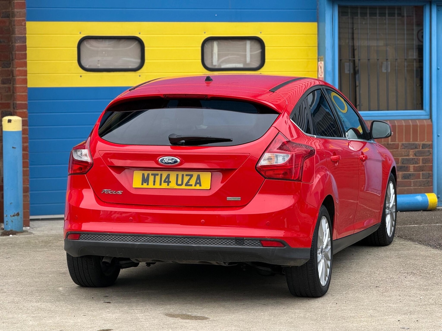 Used Ford Focus 2014 for sale - 76993856: Photo 5