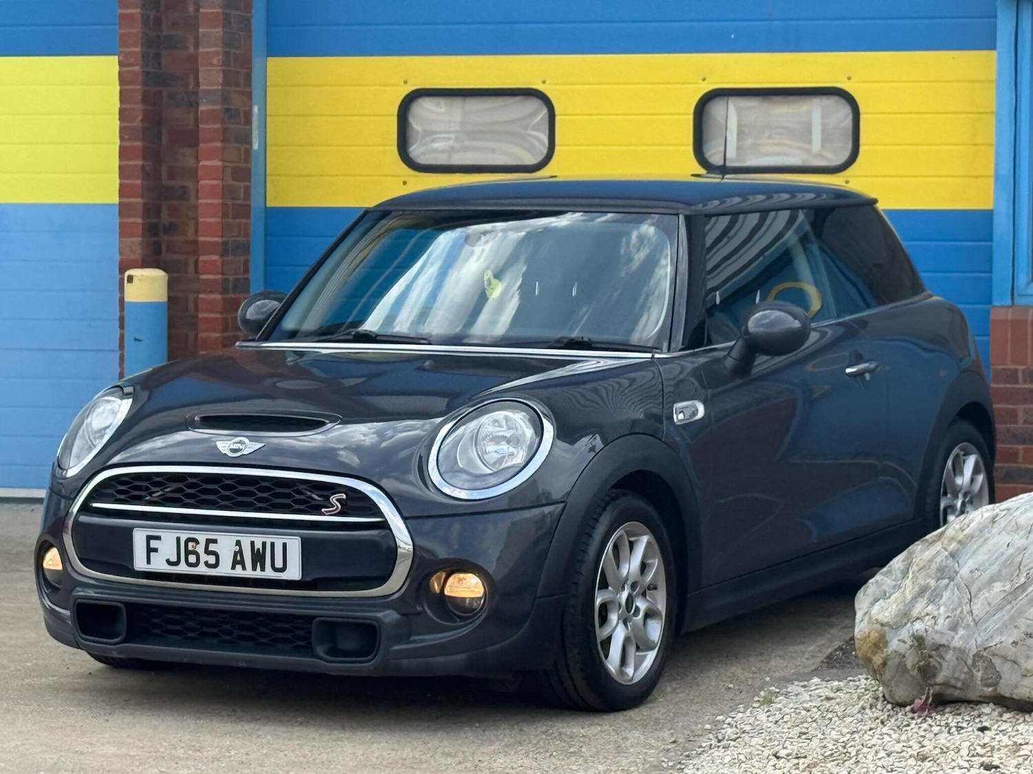 Vehicle 22