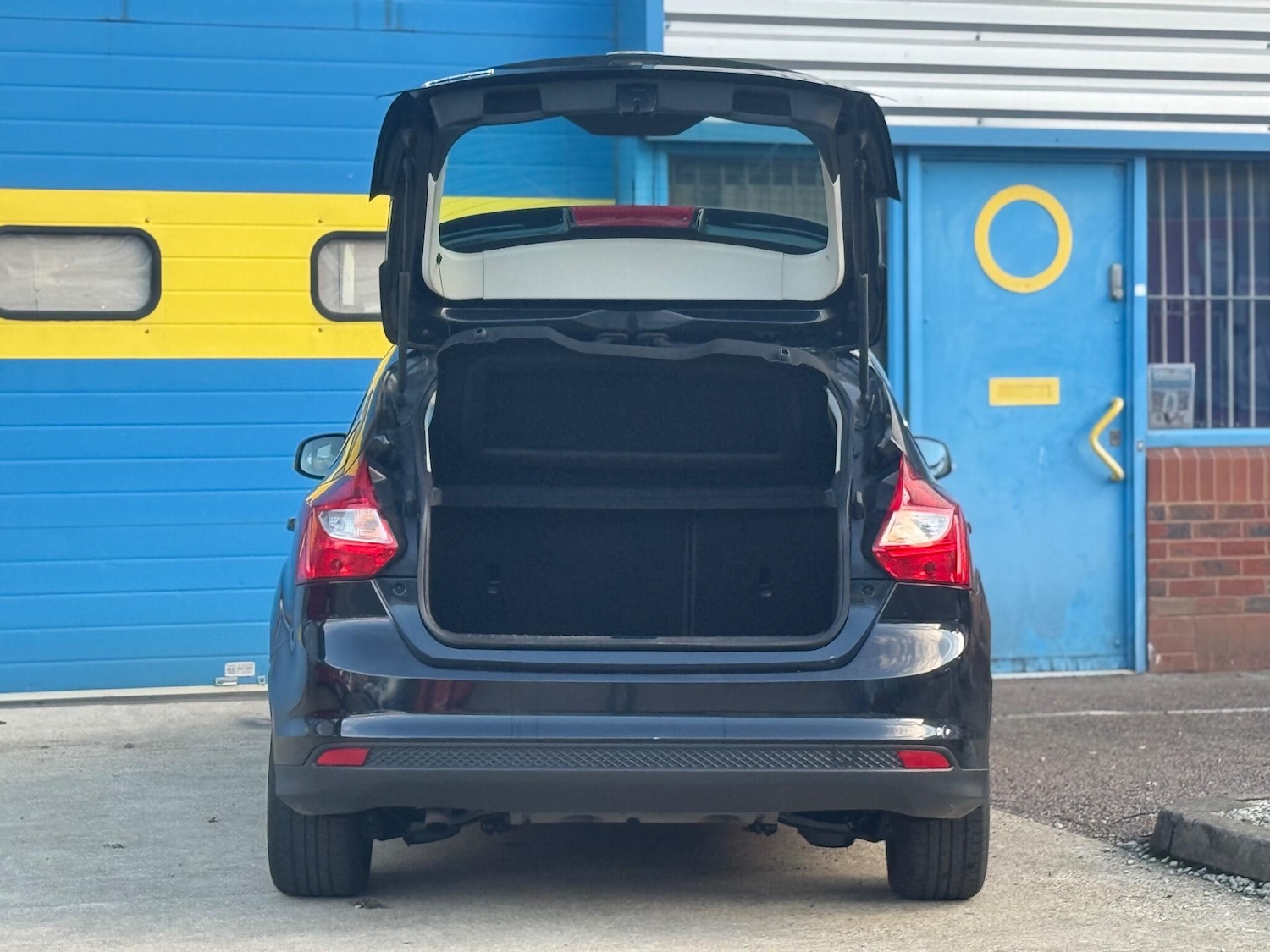 Used Ford Focus for sale - 76538659: Photo 8