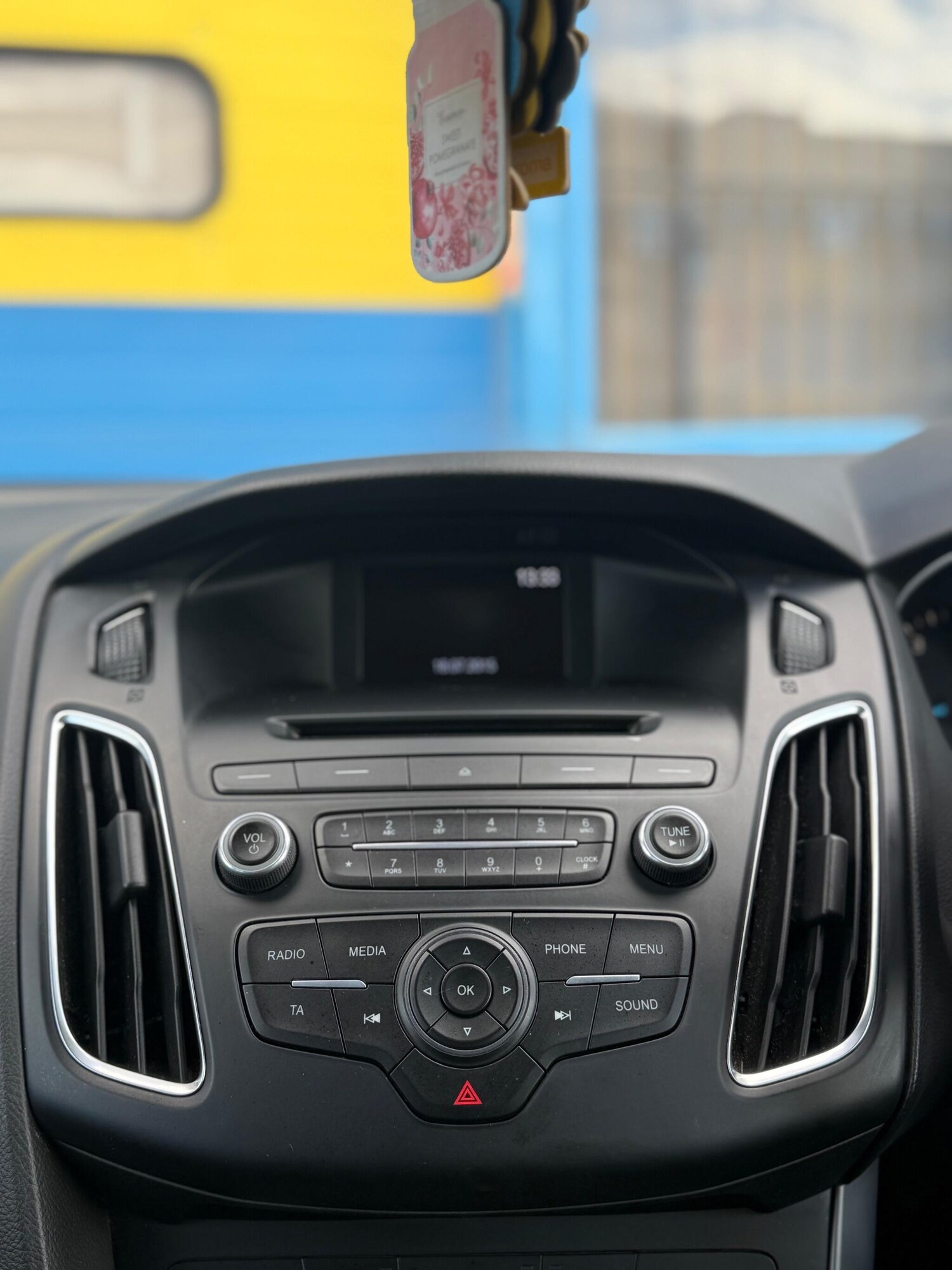 Used Ford Focus 2015 for sale - 76247310: Photo 13