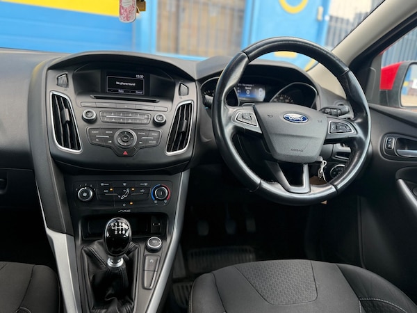 Used Ford Focus 2015 for sale - 76247310: Photo 27