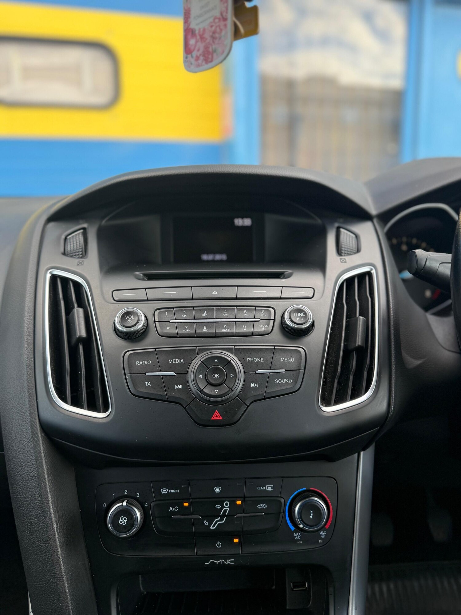 Used Ford Focus 2015 for sale - 76247310: Photo 43