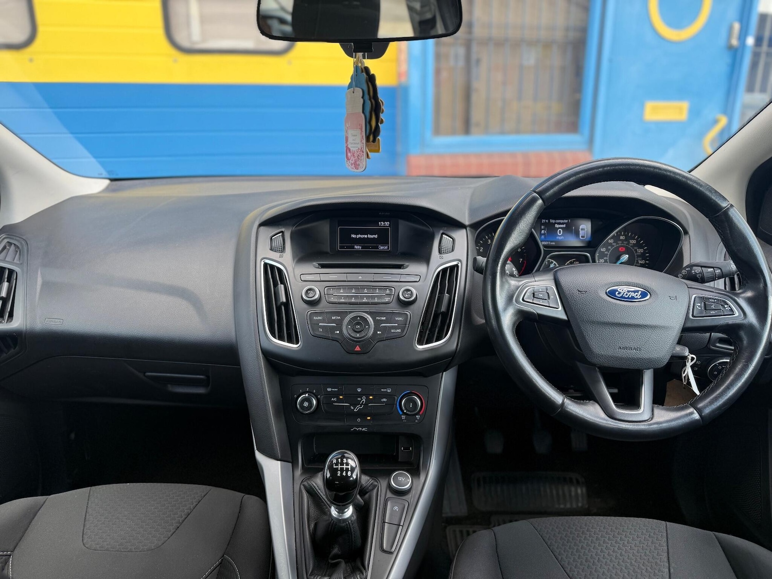 Used Ford Focus 2015 for sale - 76247310: Photo 9