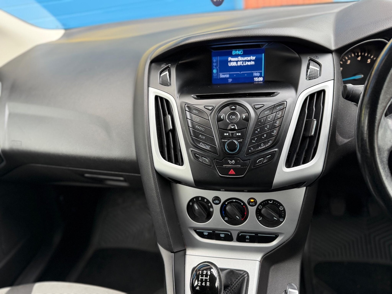 Used Ford Focus 2014 for sale - 76701577: Photo 15