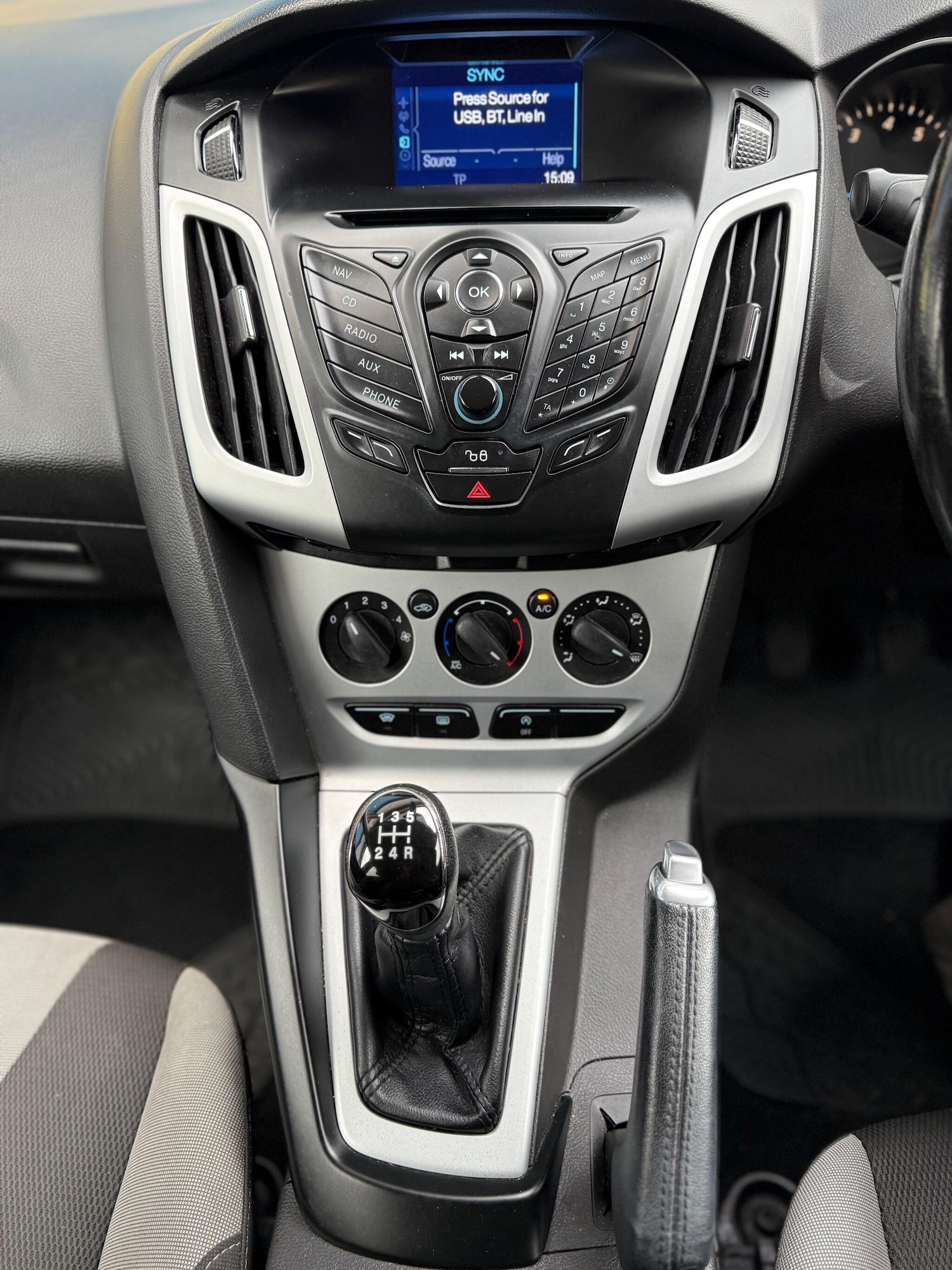 Used Ford Focus 2014 for sale - 76701577: Photo 17