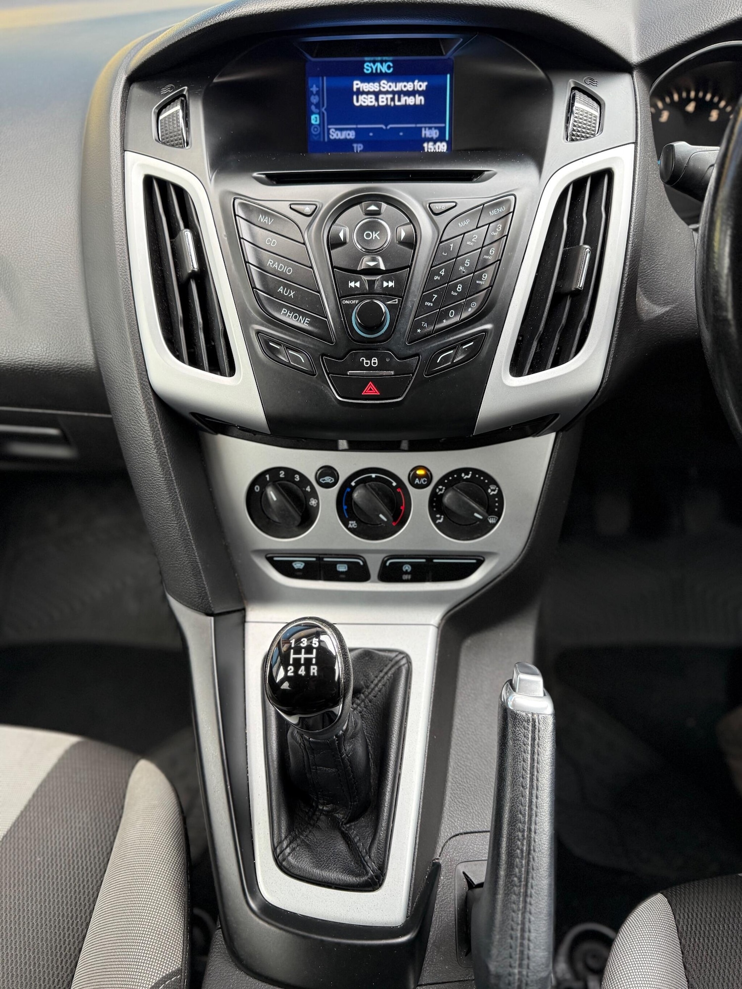 Used Ford Focus 2014 for sale - 76701577: Photo 39